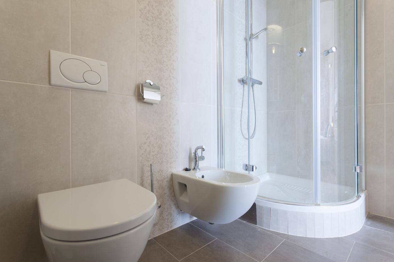 Luxury Beachfront Apartment Banje Dubrovnik Exterior foto
